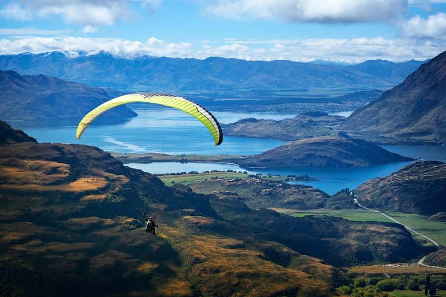 Wanaka: Tandem Paragliding Experience - Treble Cone and Matukituki Valley: why the launch matters
