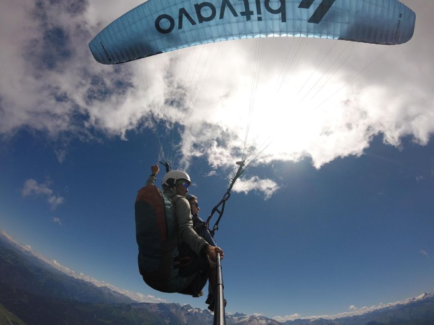 Zell am See: Paragliding Tandem Flight - Photos, Video, and the Onlookers With Binoculars Moment