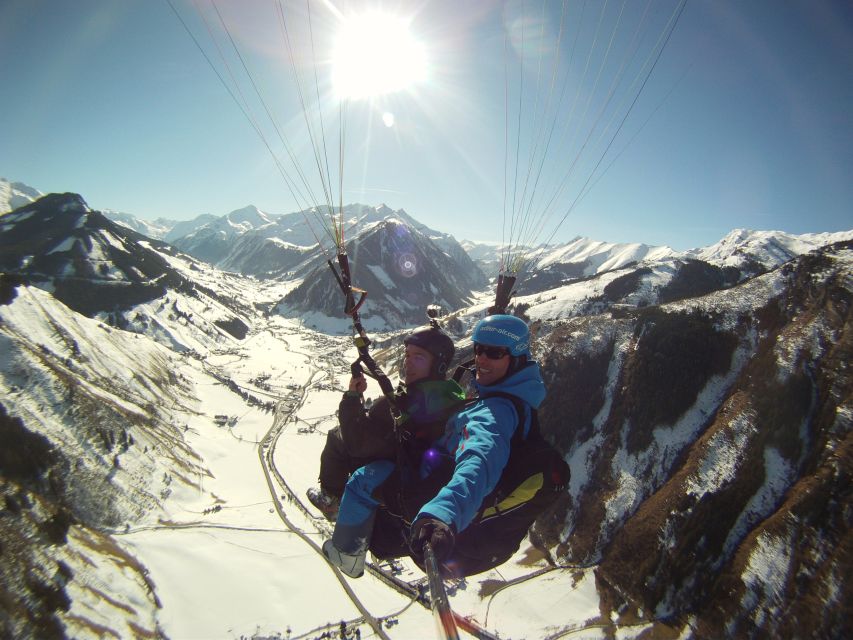 Zell am See: Schmittenhöhe Tandem Paragliding Flight - The Top Briefing and the Takeoff Run Against the Wind